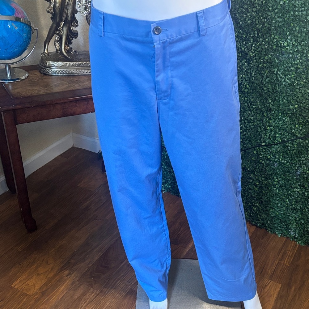 Izod Men's Bright Blue Straight-Leg Chinos